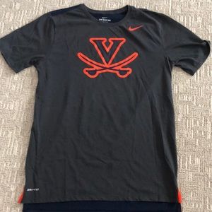 The Nike Tee Athletic Cut DRI-FIT TEE